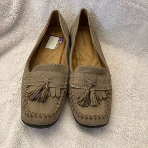 Naturalizer Suede Leather Tassel Loafer Slip-on Claremont Size 8